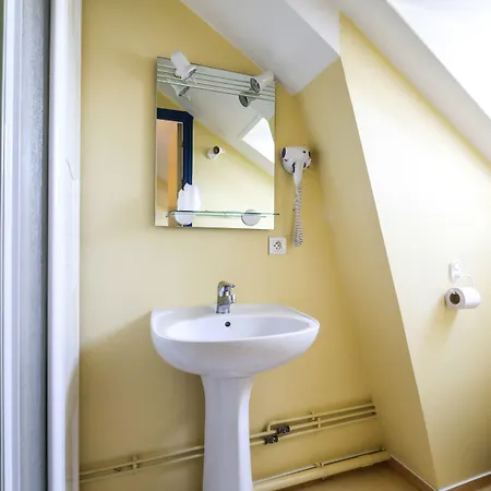 Montdidier Hôtel Hotel 2*